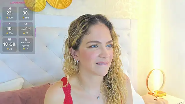 Velora   online show from 12-21-25, 03:41