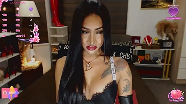 Snapshot of SeductiveVictoria chatting on 06-03-26, 12:39 SeductiveVictoria online show from 06-03-26, 12:39