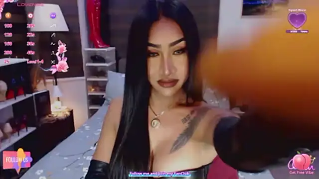 Snapshot of SeductiveVictoria chatting on 04-22-26, 04:25 SeductiveVictoria online show from 04-22-26, 04:25