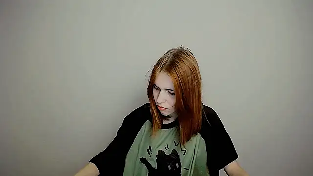 GuessMe    online show from 10-23-25, 02:43