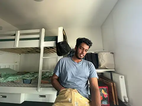 nivedthomas01 online show from 04-27-26, 04:10