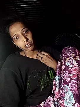 Pinki thakur 1 online show from 06-24-26, 07:22