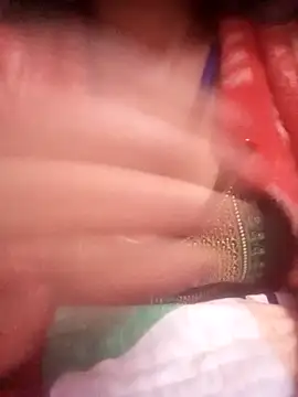 Snapshot of TINASONI chatting on 02-09-26, 04:43 TINASONI online show from 02-09-26, 04:43