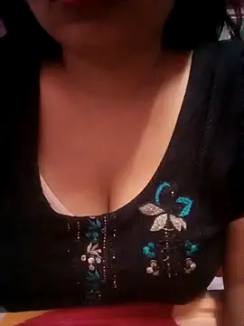 Snapshot of TINASONI chatting on 09-27-25, 01:34 TINASONI online show from 09-27-25, 01:34