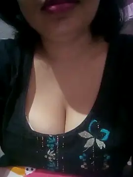Snapshot of TINASONI chatting on 09-23-25, 01:45 TINASONI online show from 09-23-25, 01:45