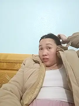 miumiu 00 online show from 01-14-26, 12:31