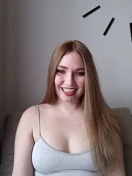 KisaVixen online show from 03-25-26, 03:00