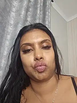 Indian GlowingMiax online show from 11-04-25, 04:55