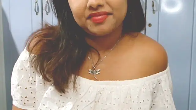 Indian GlowingMiax online show from 09-18-25, 03:59