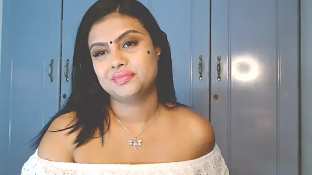 Indian GlowingMiax online show from 10-06-25, 06:19