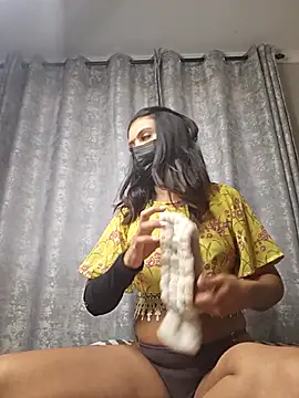 Indian GlowingMiax online show from 03-23-26, 08:03