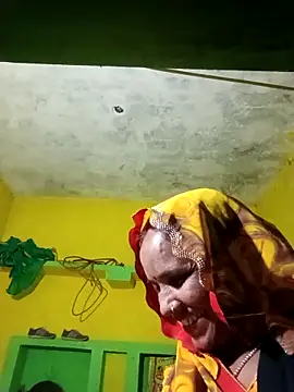 Rubi12A online show from 12-18-25, 02:43