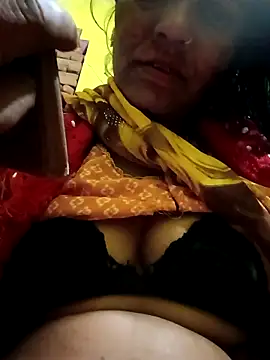 Rubi12A online show from 12-17-25, 12:04