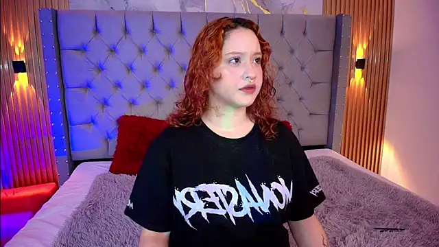 Suxan White  online show from 02-06-26, 12:23