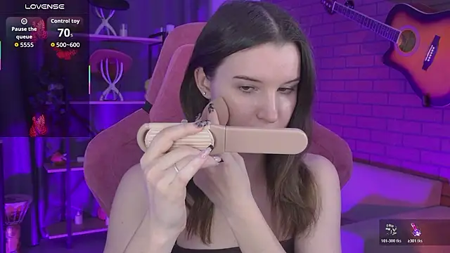 AgataWillis online show from 03-19-26, 10:04