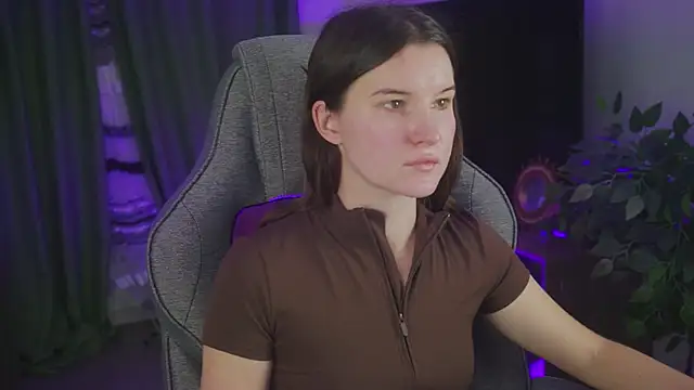 AgataWillis online show from 10-25-25, 03:28