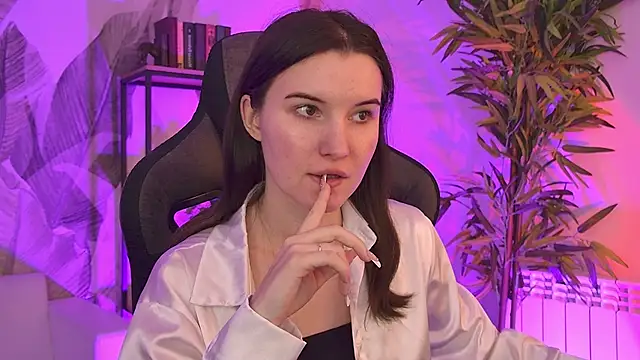 AgataWillis online show from 02-11-26, 07:19