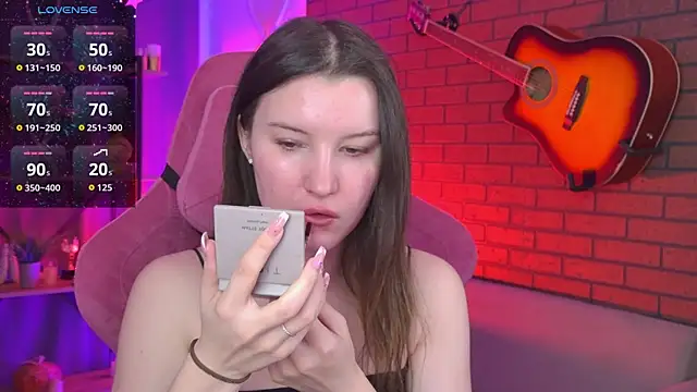 AgataWillis online show from 04-18-26, 04:37