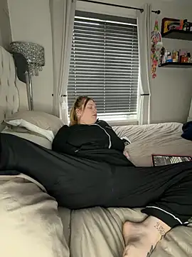 MysteriousMylaX online show from 03-05-26, 10:23