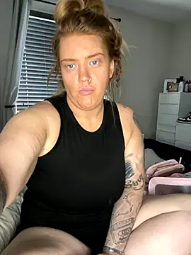 MysteriousMylaX online show from 11-30-25, 01:45