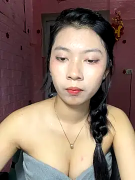 Snapshot of Phthao chatting on 10-04-25, 03:02 Phthao online show from 10-04-25, 03:02
