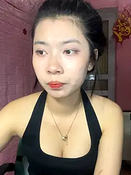 Snapshot of Phthao chatting on 09-24-25, 03:40 Phthao online show from 09-24-25, 03:40