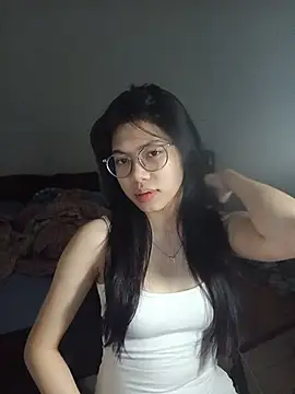 Snapshot of Katanh chatting on 06-11-26, 05:15 Katanh online show from 06-11-26, 05:15