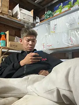 linh21107 online show from 11-22-25, 08:24