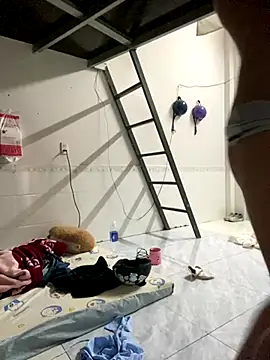 linh21107 online show from 09-25-25, 10:32