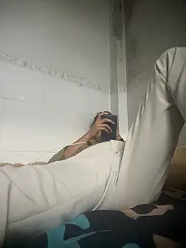 linh21107 online show from 11-25-25, 11:27