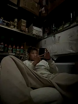 linh21107 online show from 11-23-25, 07:07