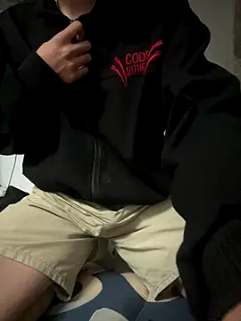 linh21107 online show from 12-03-25, 05:34