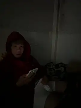 linh21107 online show from 01-06-26, 07:40