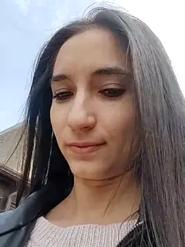 CarolinaBlair online show from 04-13-26, 11:36