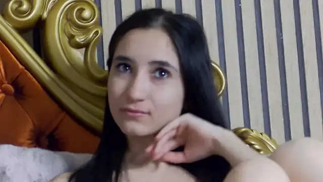 CarolinaBlair online show from 04-14-26, 07:35