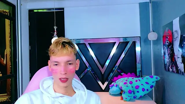 park jimin1 online show from 11-16-25, 03:50