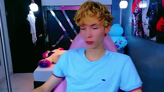 park jimin1 online show from 11-05-25, 12:08