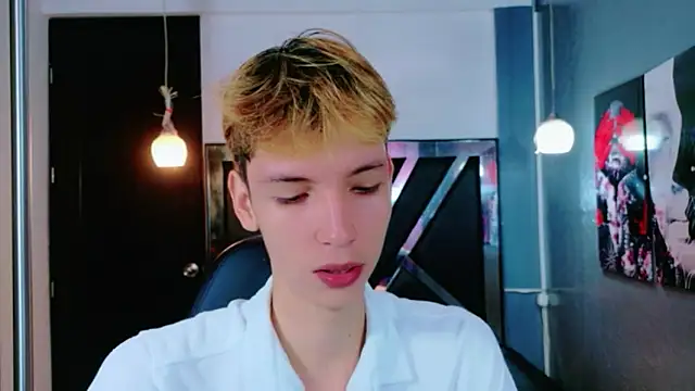 park jimin1 online show from 12-20-25, 12:08