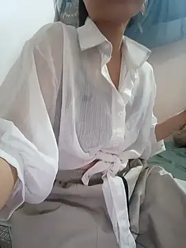 linda bae00 online show from 04-13-26, 12:14