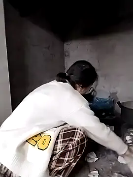 linda bae00 online show from 11-30-25, 12:44