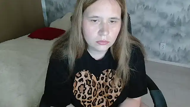 AdelinaLawson online show from 07-08-26, 08:15