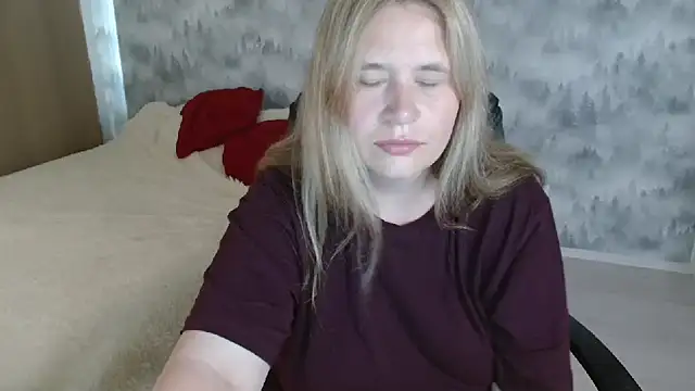 AdelinaLawson online show from 07-27-26, 12:12