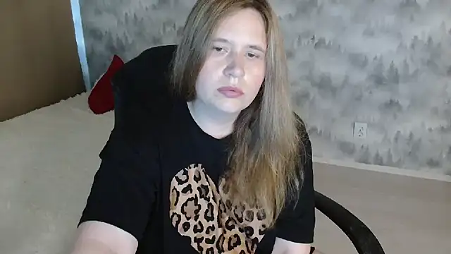 AdelinaLawson online show from 07-12-26, 12:06