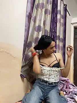 kaylee demm online show from 02-05-26, 07:21