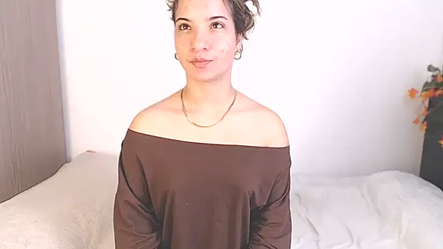 Snapshot of __abrill__ chatting on 05-27-26, 04:25 abrill online show from 05-27-26, 04:25