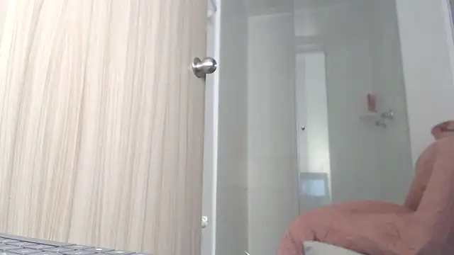 Snapshot of __abrill__ chatting on 03-05-26, 04:42 abrill online show from 03-05-26, 04:42