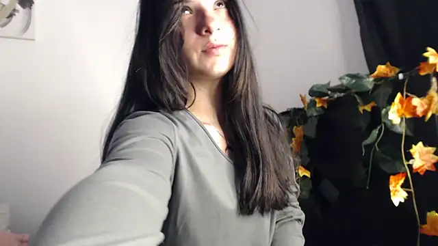 Snapshot of __abrill__ chatting on 10-16-25, 01:25   abrill   online show from 10-16-25, 01:25