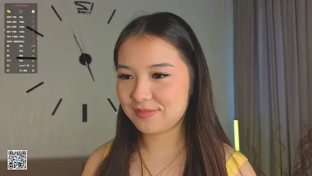 AlberthaEscue online show from 09-17-25, 04:14