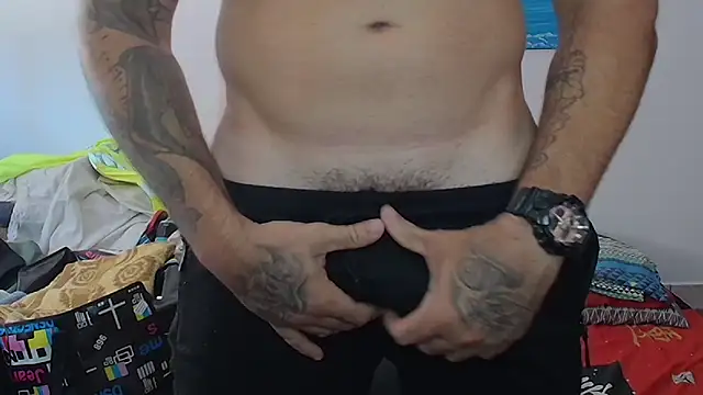 JeanCafa online show from 12-22-25, 12:27