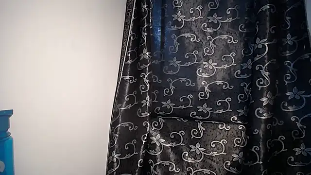 Spicy Maxy online show from 10-25-25, 08:35
